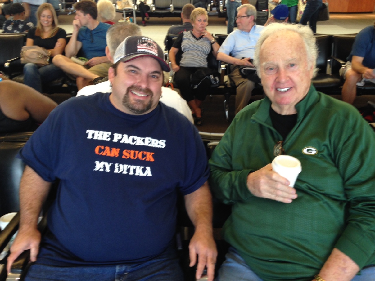 A Chicago Bears fan with NFL Hall of Famer and Green Bay Packers legend Paul Hornung at Louisville International Airport, August 21, 2014
